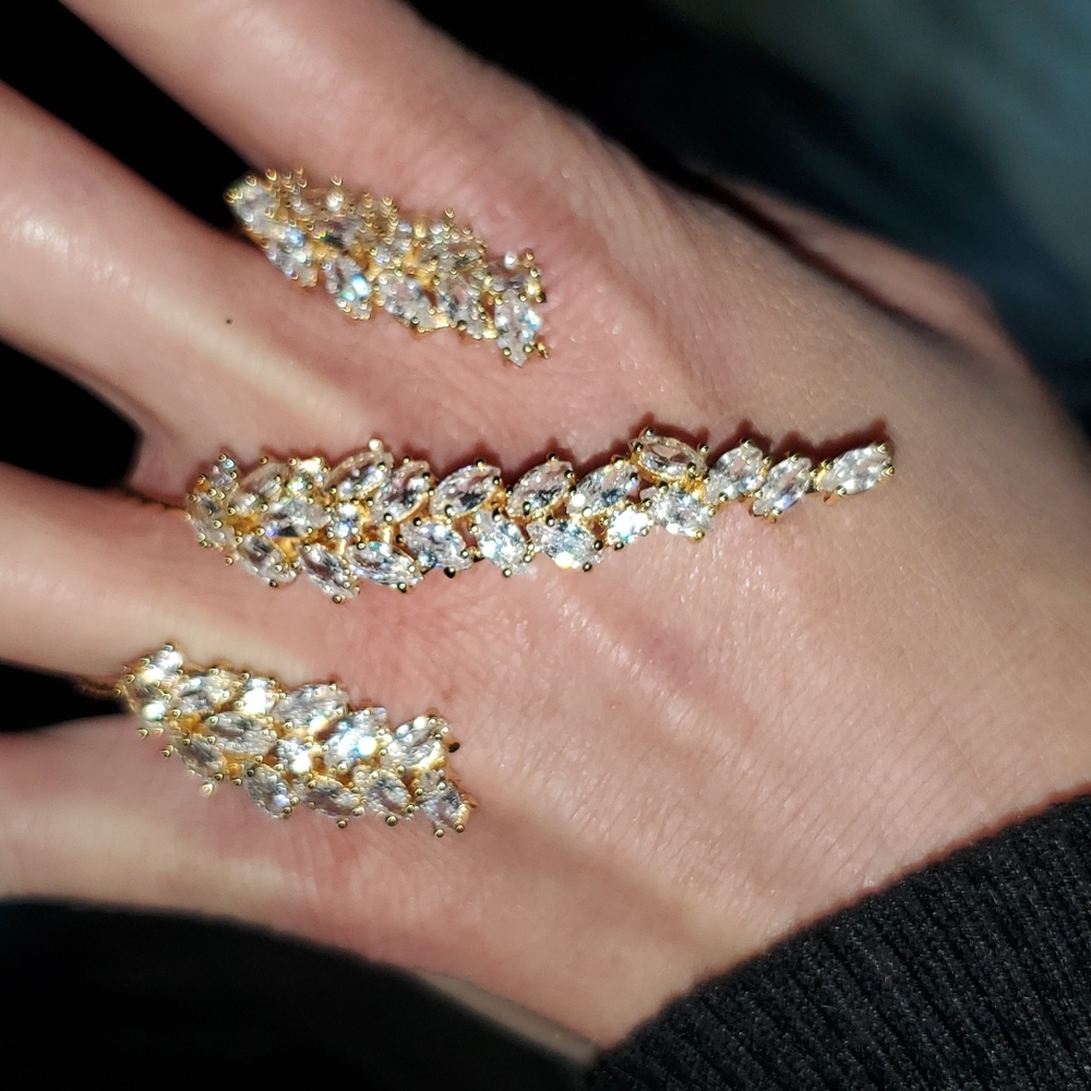 Jewelry - Picture 4 of 4